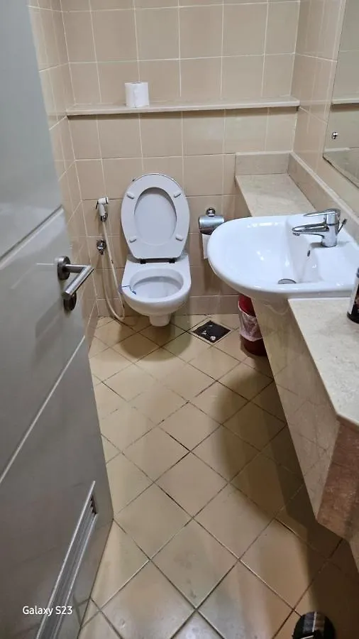 Dream House Hostel Sharing-4 Single Beds Room 226-4 Dubai Apartment